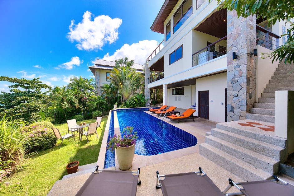 5 Bedroom Luxury Ocean Front Villa overlooking Big Buddha Bay