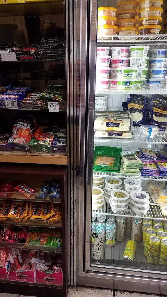 Kosher Bagel Hole Brooklyn (Kehilla Kashrus) Kosher Food Near Me