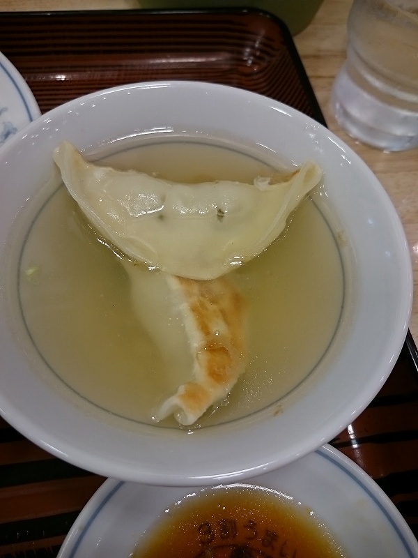 ぎょうざの満州 初体験 ダブル餃子定食で3割どころか5割うまい コシタツ Com