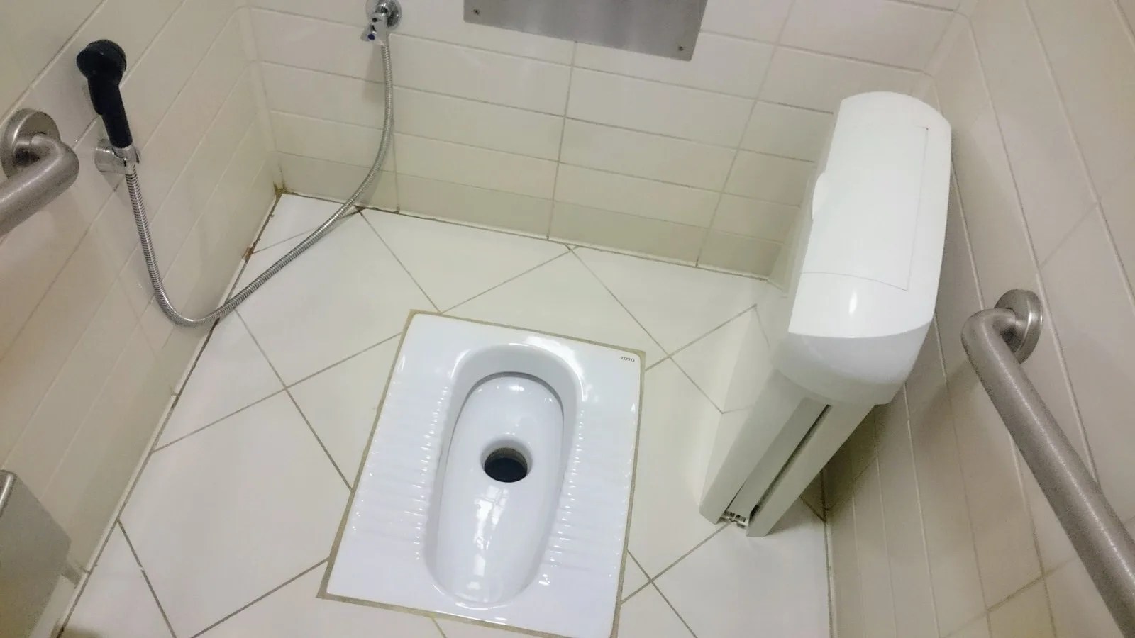 ドバイの空港でトイレにびっくり！ プラハ・ブルノ・ウィーン旅 自分の心を殺してはいけない Gallup認定ストレングスコーチしずかみちこブログ