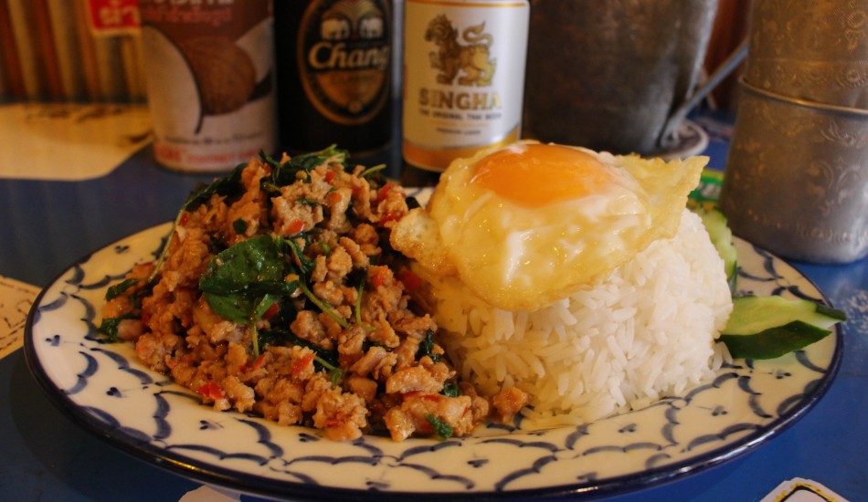 タイ屋台居酒屋 ヤムヤム タイ政府認定レストランで本場の味と旅気分を満喫！ ｜ ことみせ