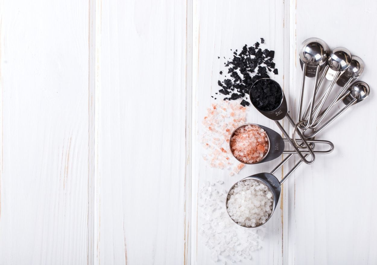 What Is Non Iodized Salt? Is It Better For You? Salt Library