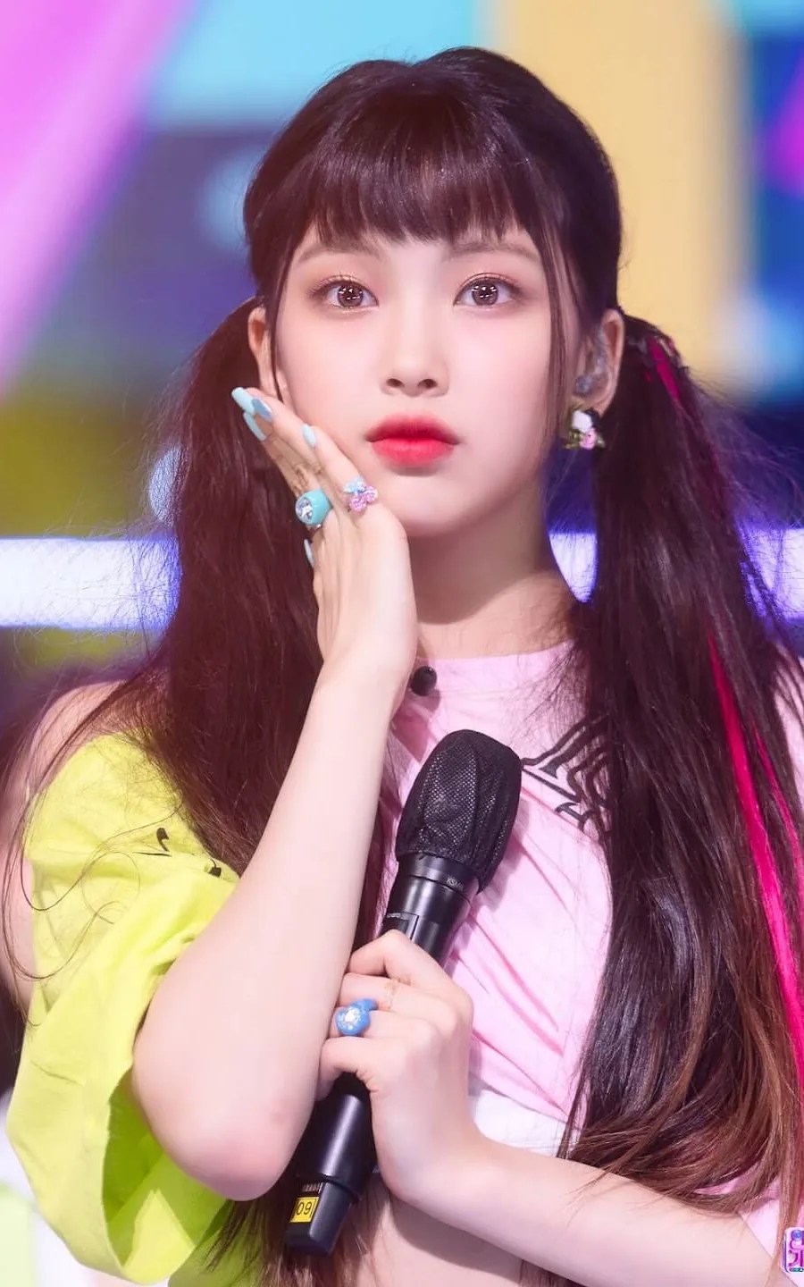 New Jeans Hyein Profile, Early life, Career, Net Worth.(05)