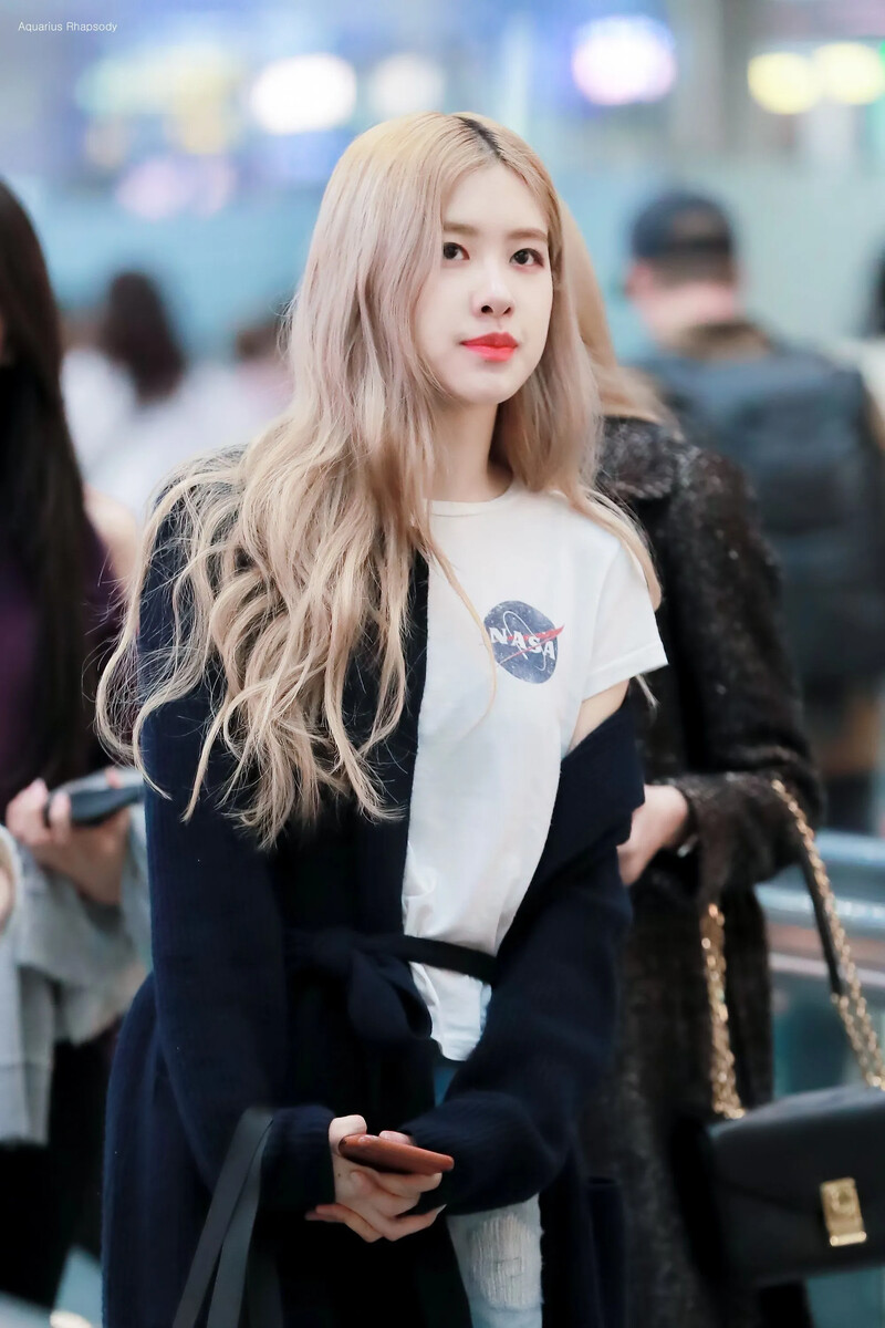 190118 BLACKPINK Rosé Kpopping