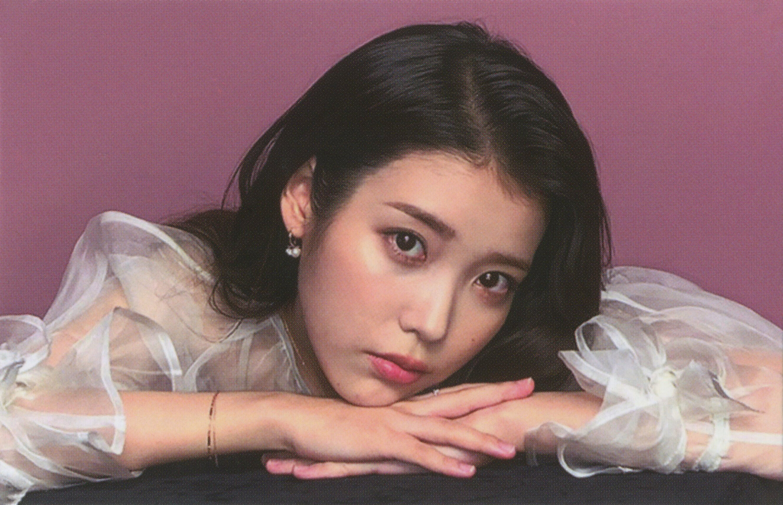 IU 'LILAC' Photocard Set Scans Kpopping