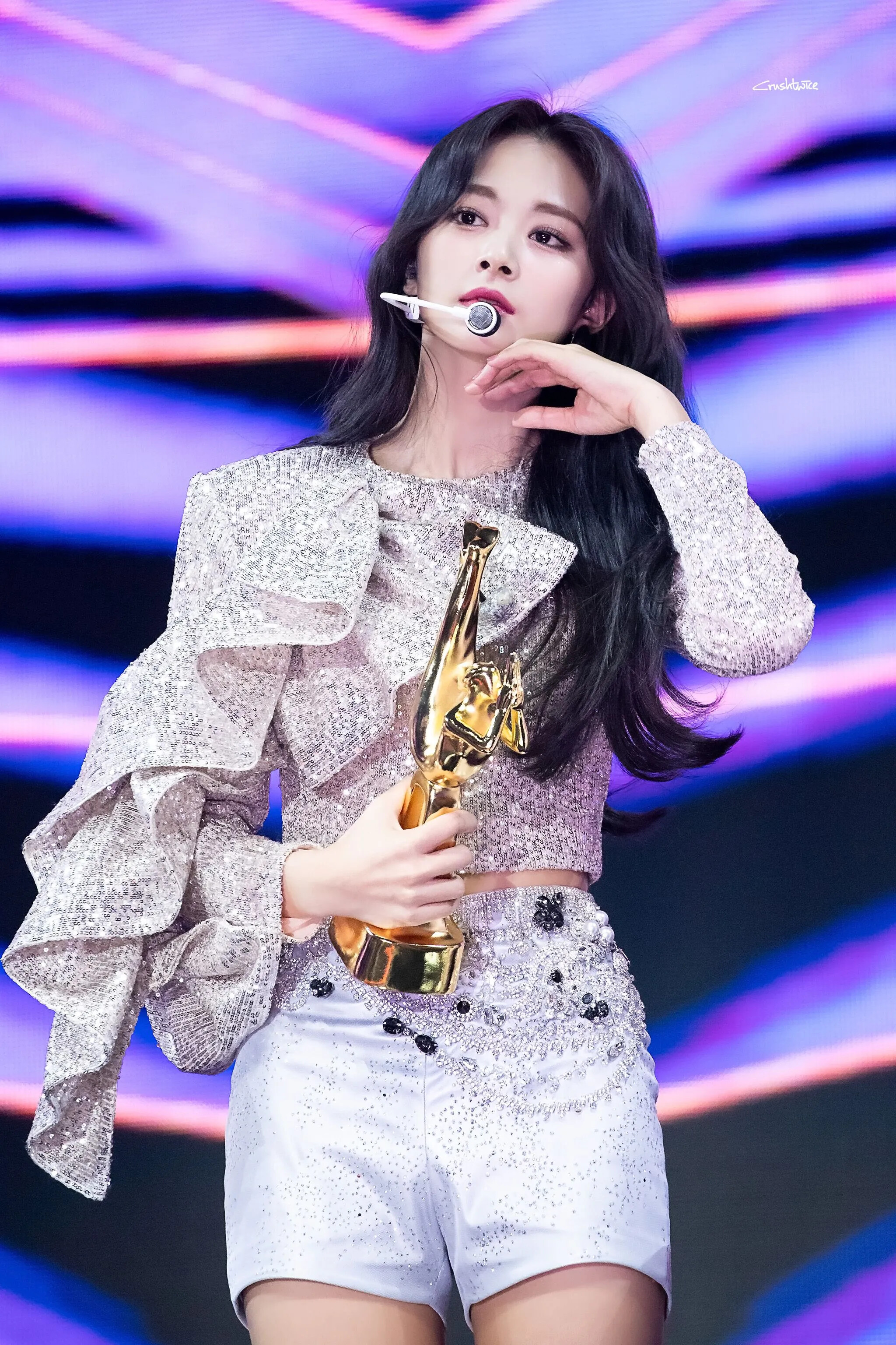 200105 TWICE Tzuyu at Golden Disc Awards kpopping