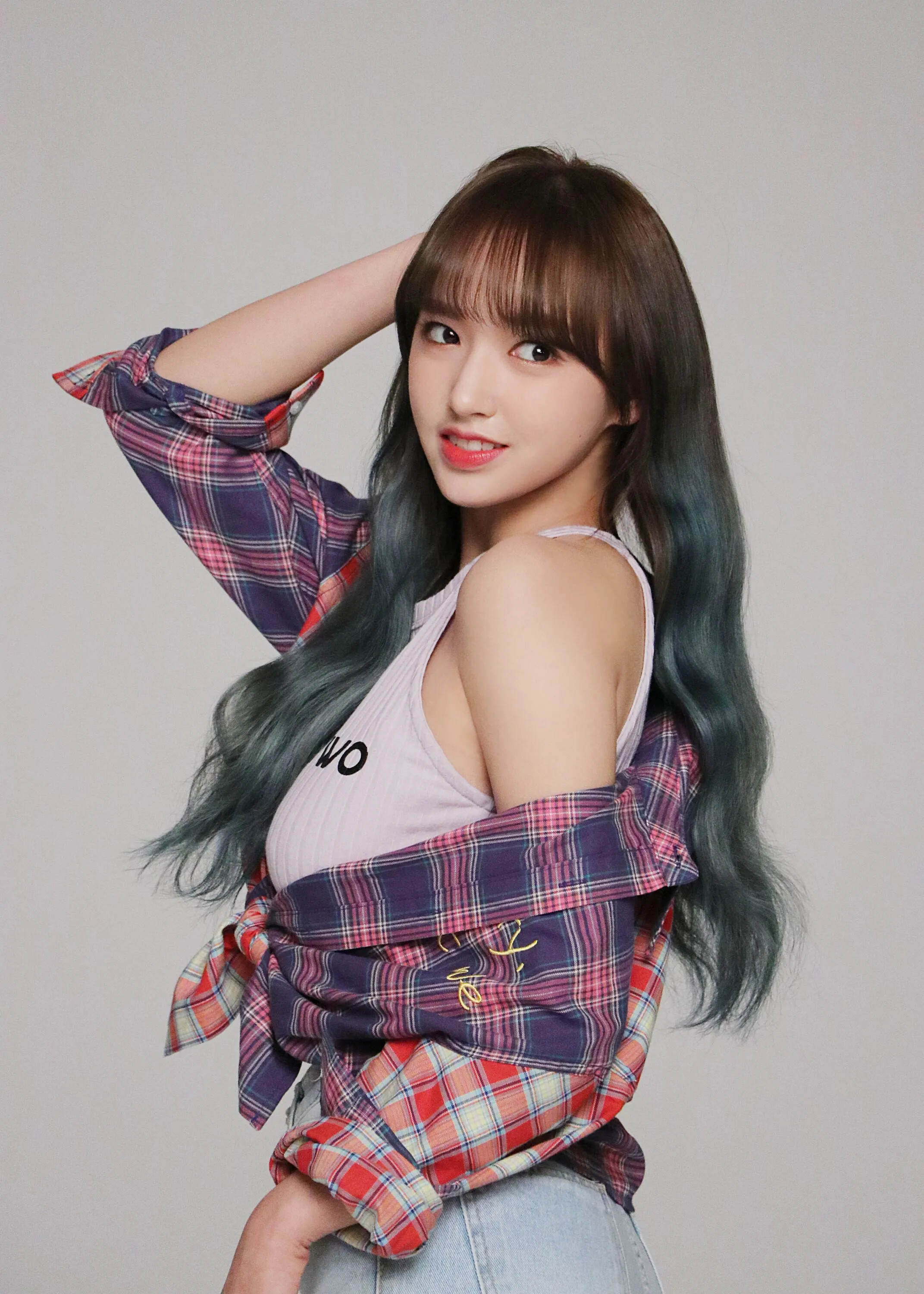 Behind the scenes AVAJAR photo shoot Cheng Xiao Kpopping