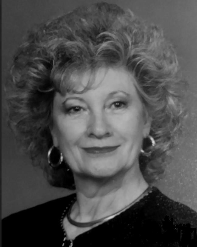 Iris Gillis Berry, Former First Lady of Berwick, Passes Away KQKI News