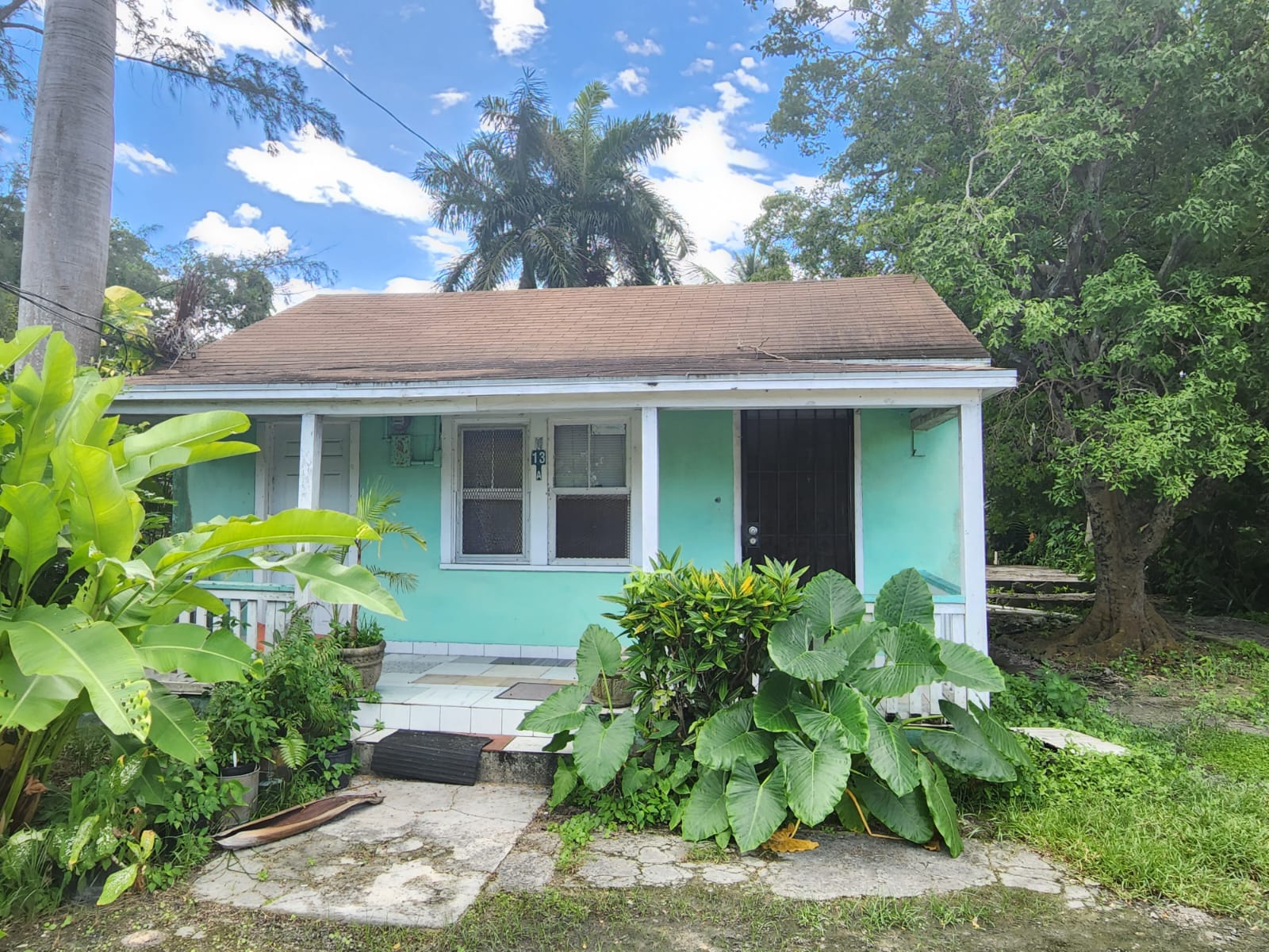 Duplex for sale on Palmetto Street, Listing 2055 KRA Bahamas