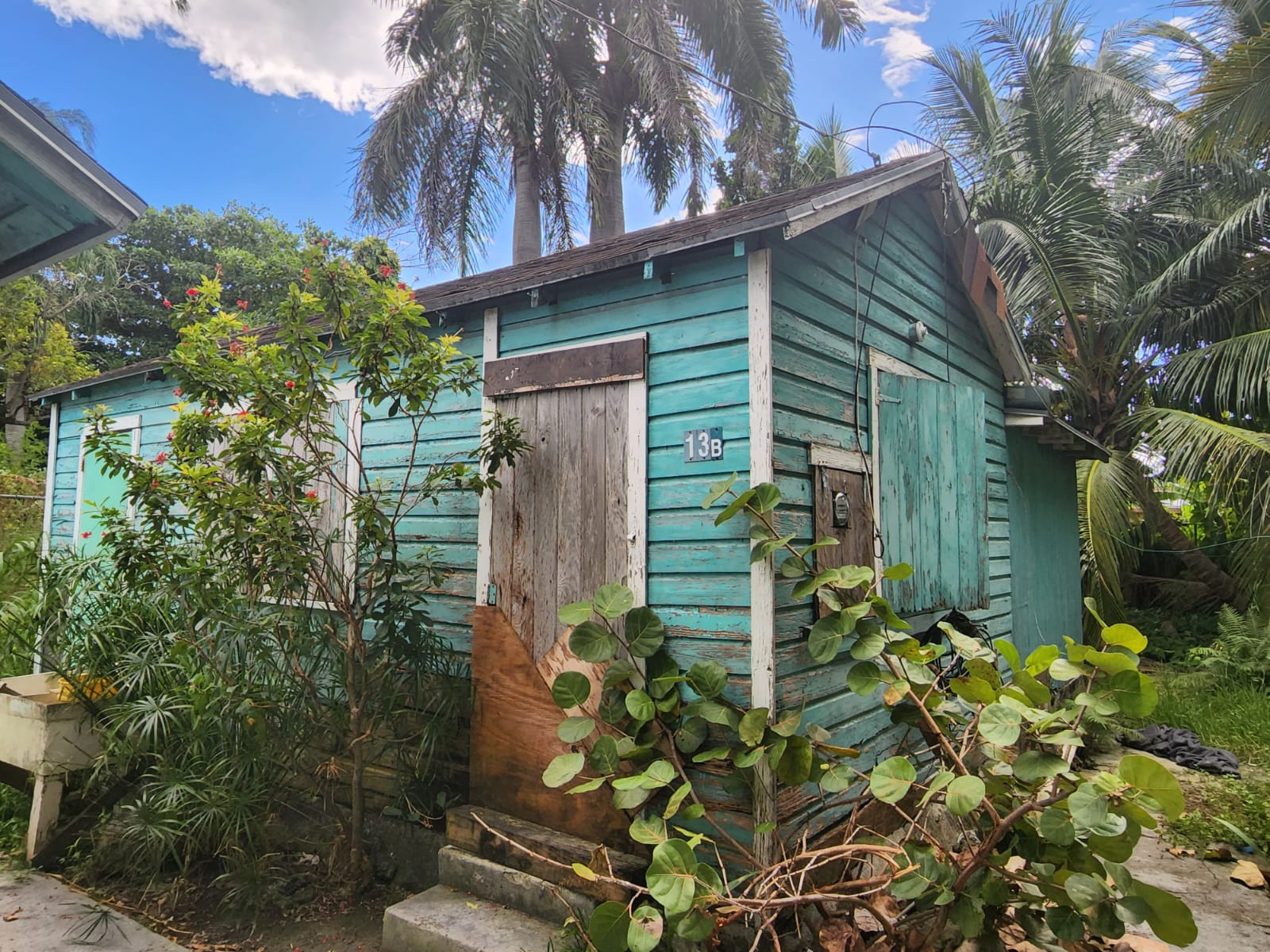 Duplex for sale on Palmetto Street, Listing 2055 KRA Bahamas