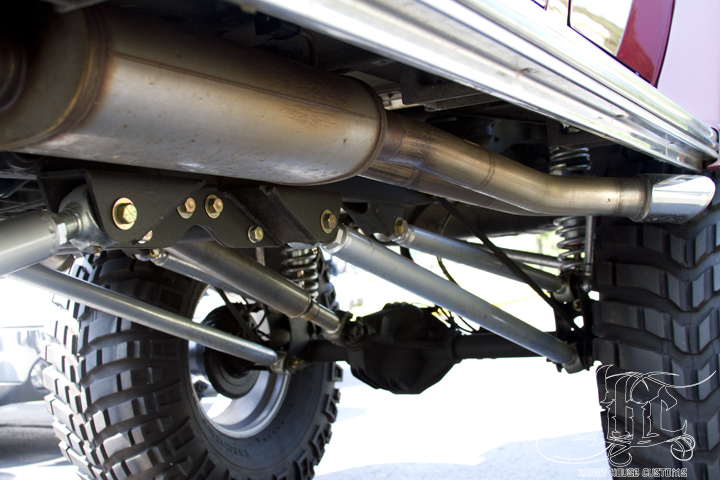 Check out this OneOfAKind G Wagon!!!! As far as we know its the only G Wagon with a 12″ Lift