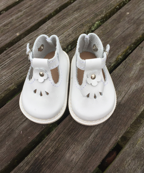 TBar Shoes for 50cm White