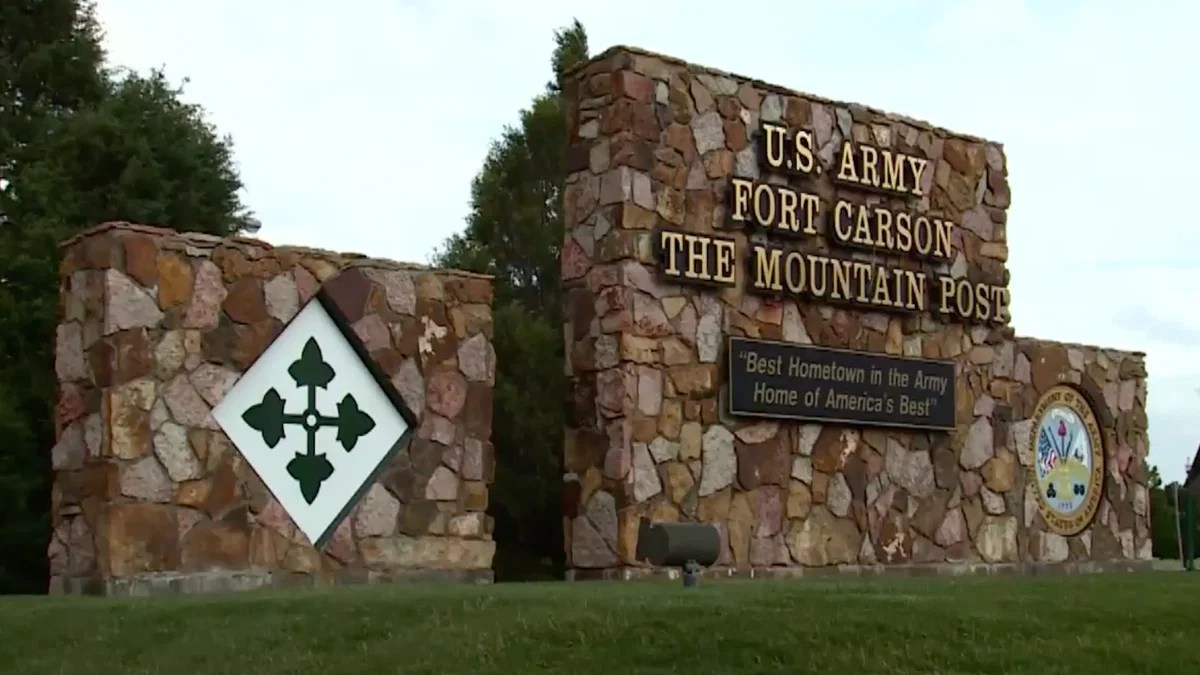 Twothousand acre fire burning on Fort Carson, no people or structures