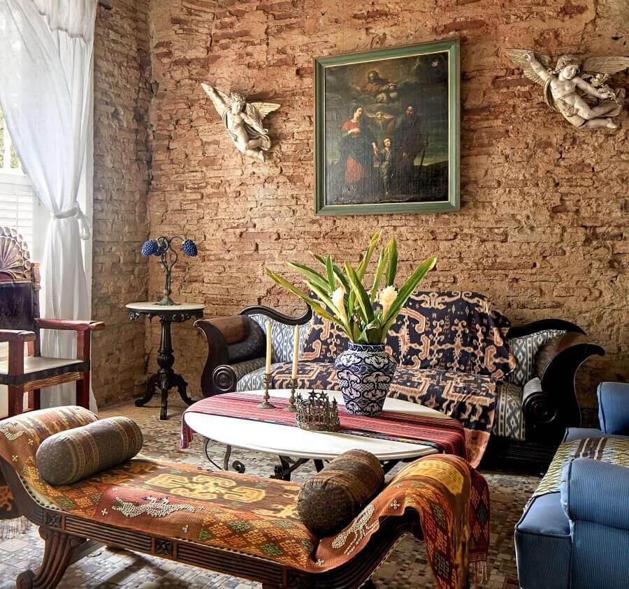 BudgetFriendly Redecorating Ideas for Your Old House