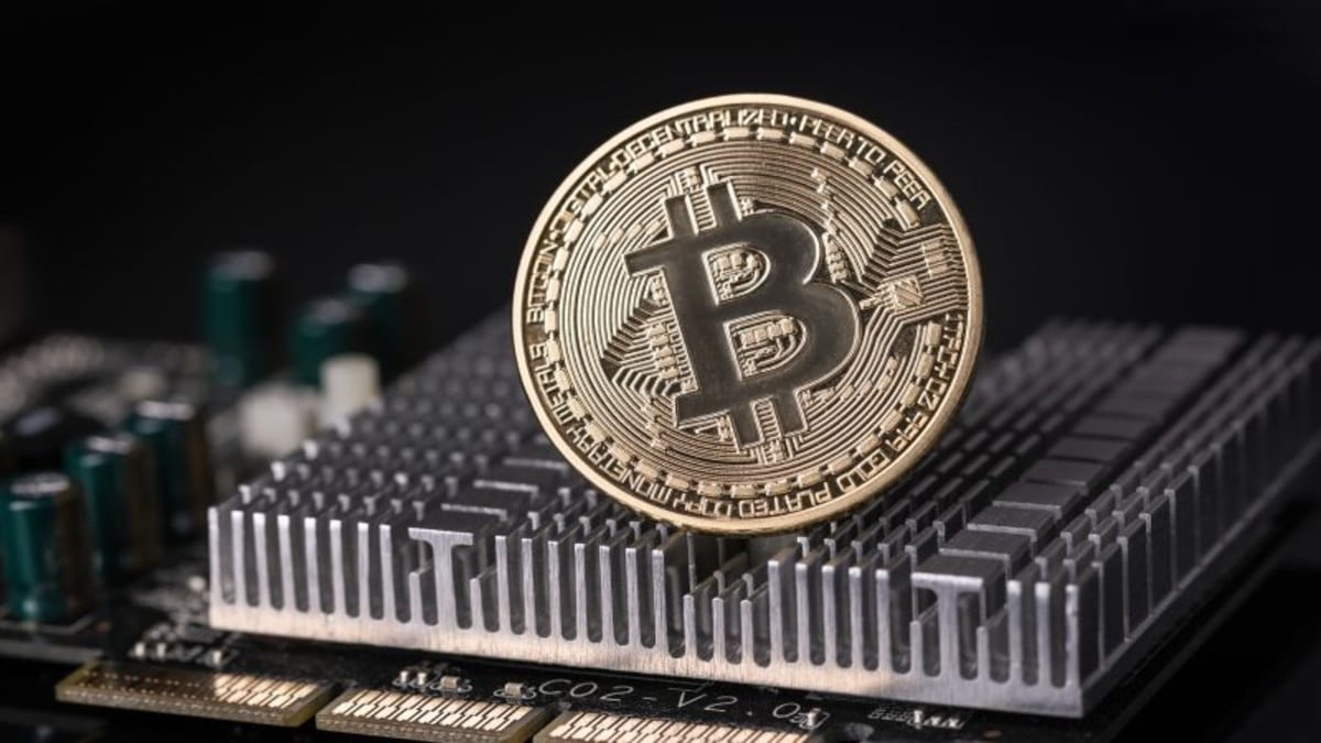 grayscale-bitcoin-1.jpg