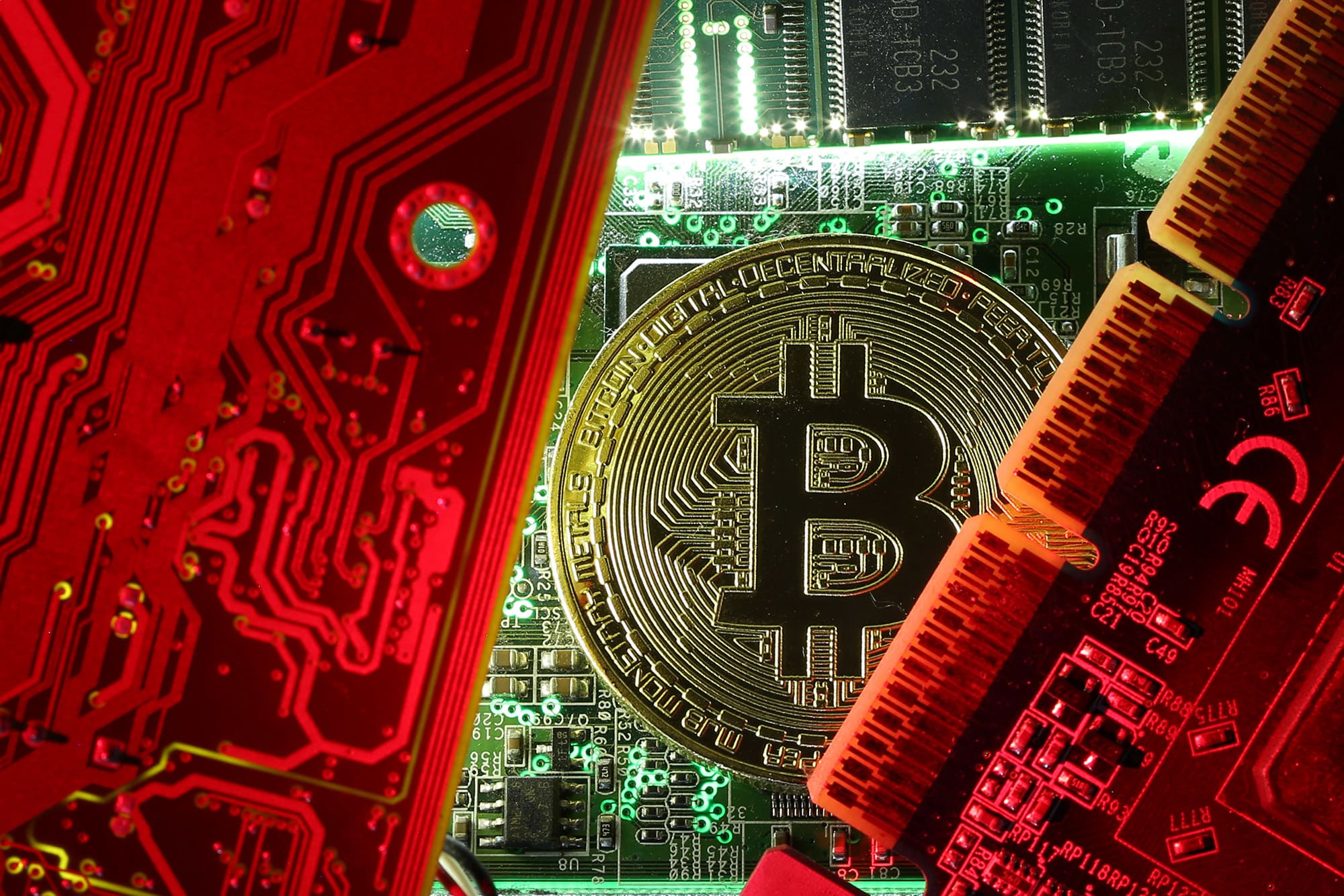 riot-blockchain-bitcoin.jpg