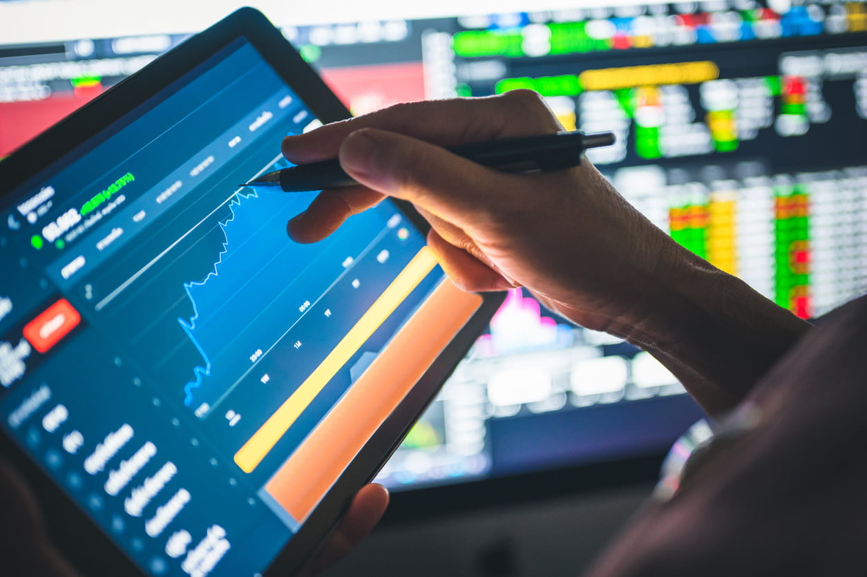 bitcoin-altcoin-season-analyzing-iStock-1292246343-1.jpeg