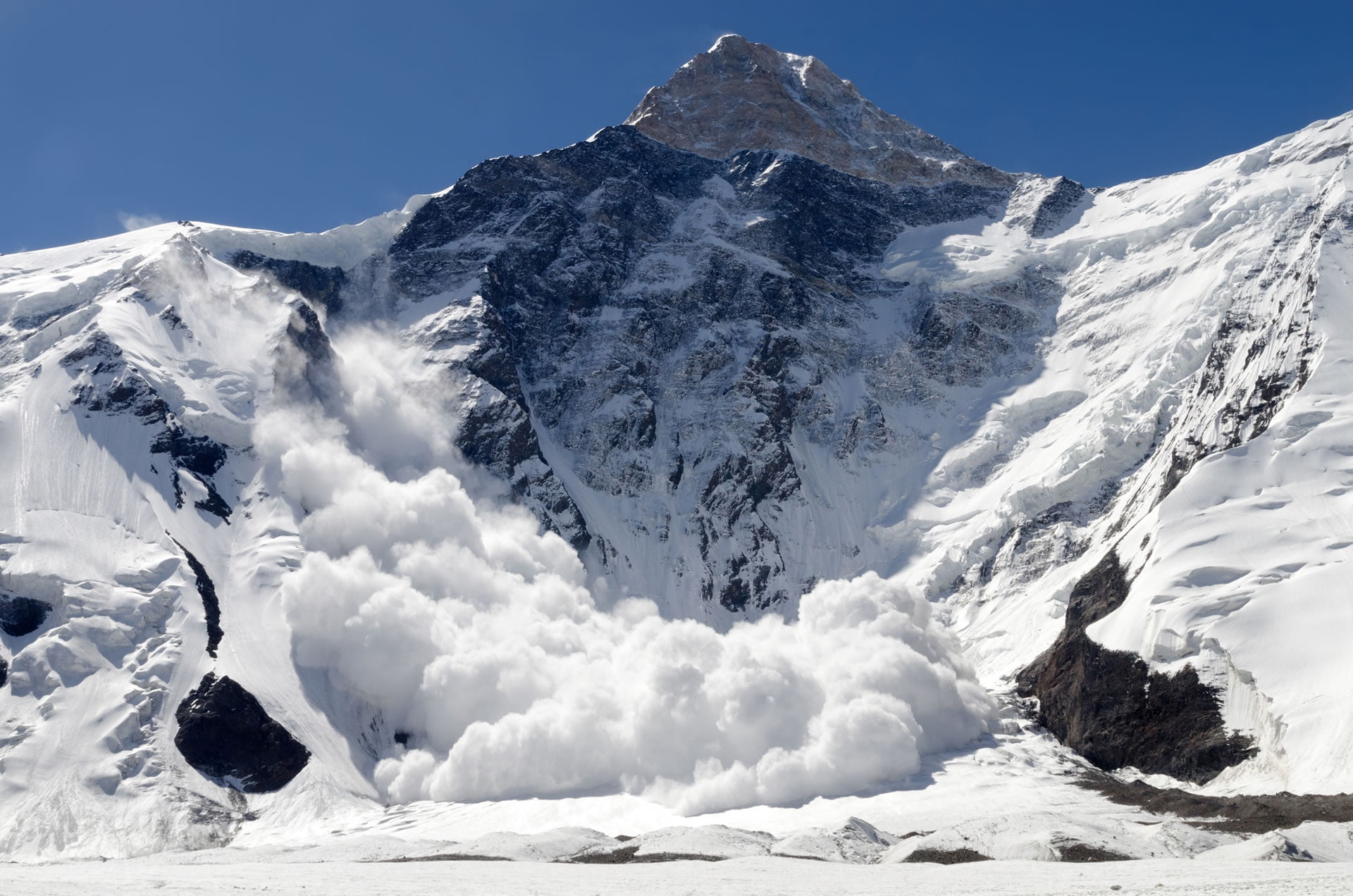 avalanche.jpg