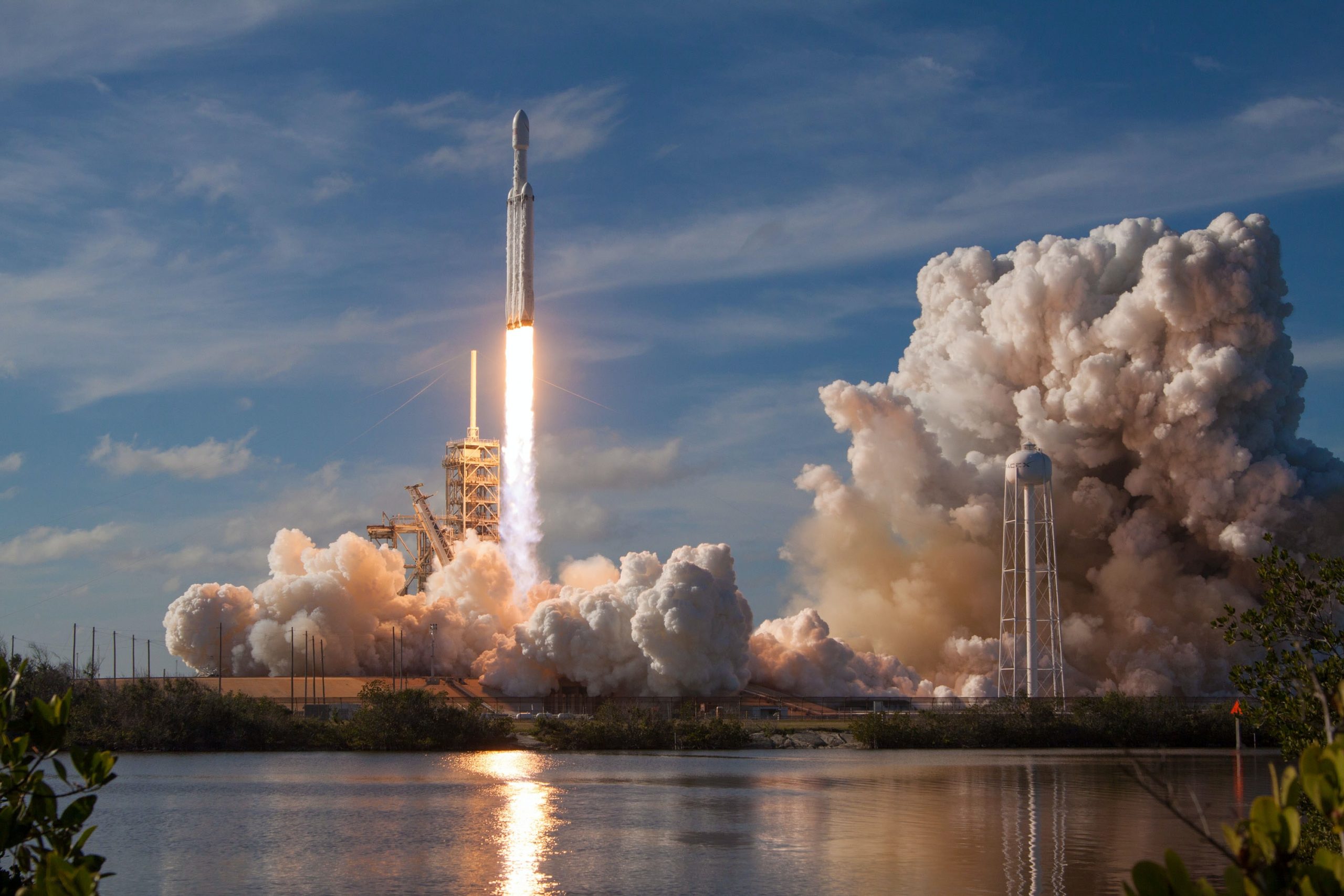 spacex-OHOU-5UVIYQ-unsplash-scaled-1.jpg