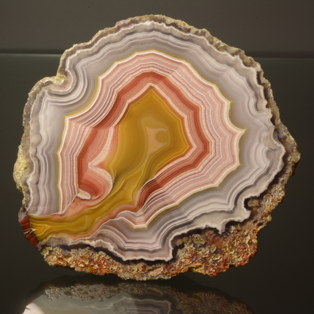Laguna Agate (L444) Kristalle, est. 1971