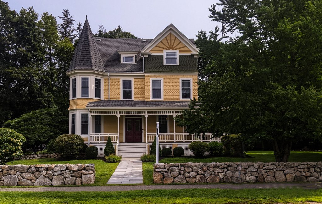 Topsfield Sold 1,225,000 The Kristal Pooler Team