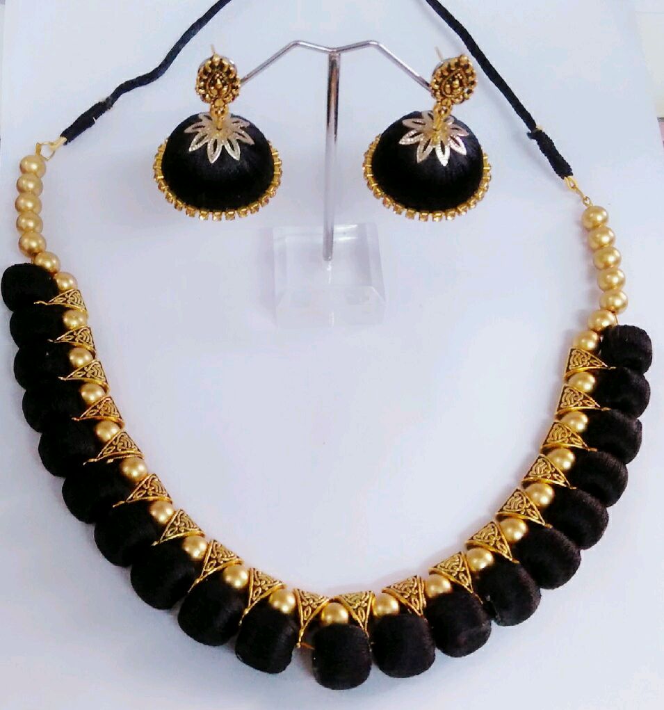 Buy Silk Thread necklace Set Bail at Lowest Price