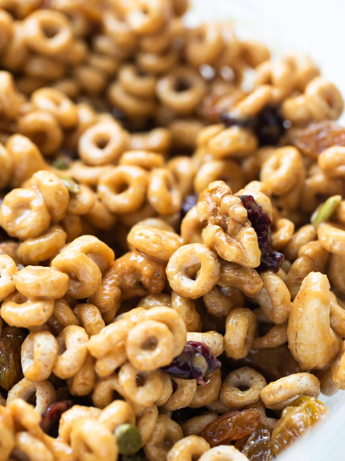 Homemade Cheerio Trail Mix • Kroll's Korner