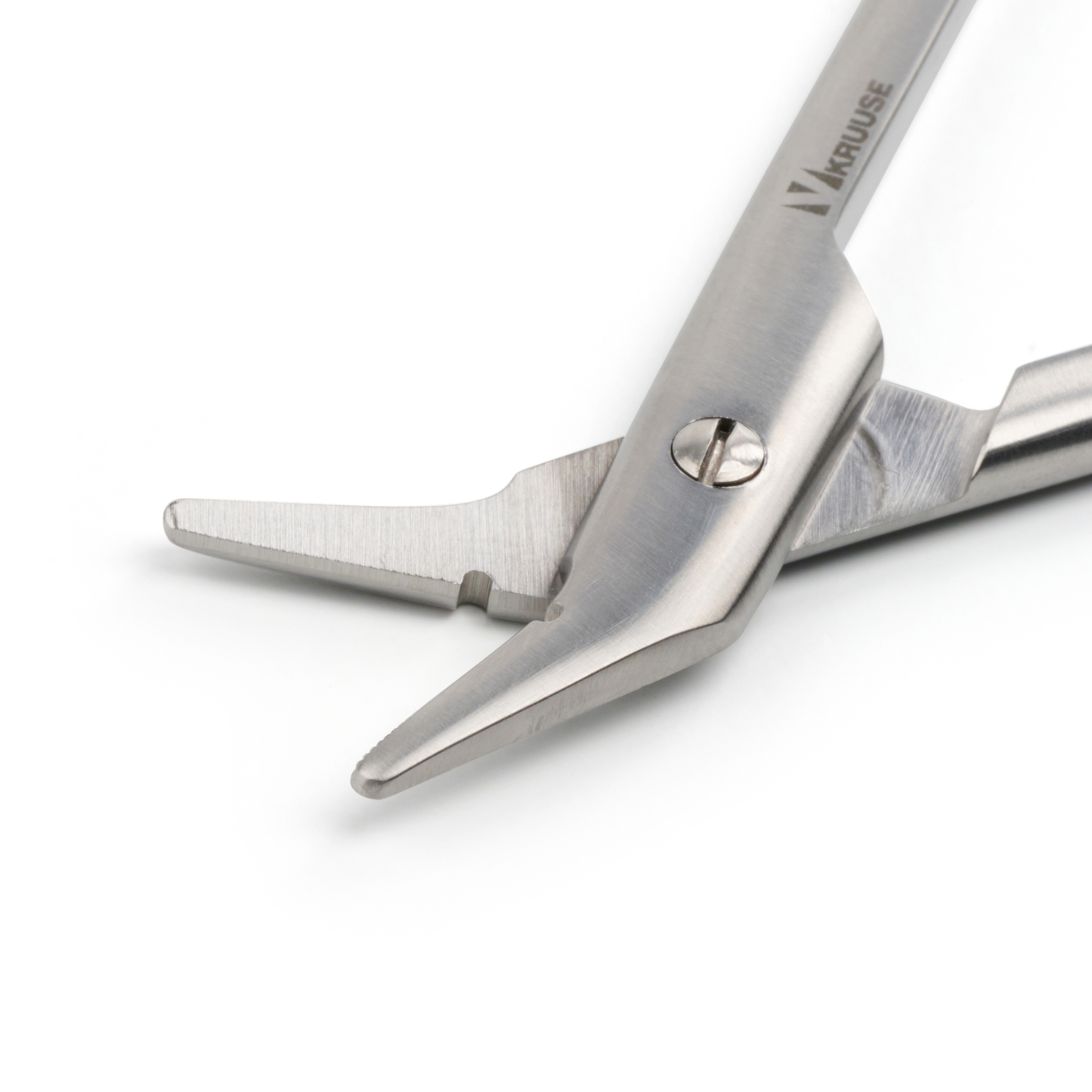 KRUUSE Suture scissors curved toothed 12 cm