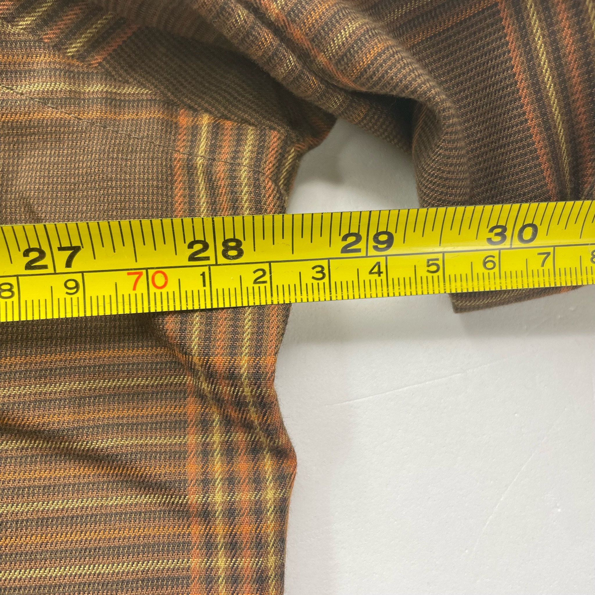 Van Heusen No Iron Men's Size XXL Brown Striped Long Sleeve Dress Shirt