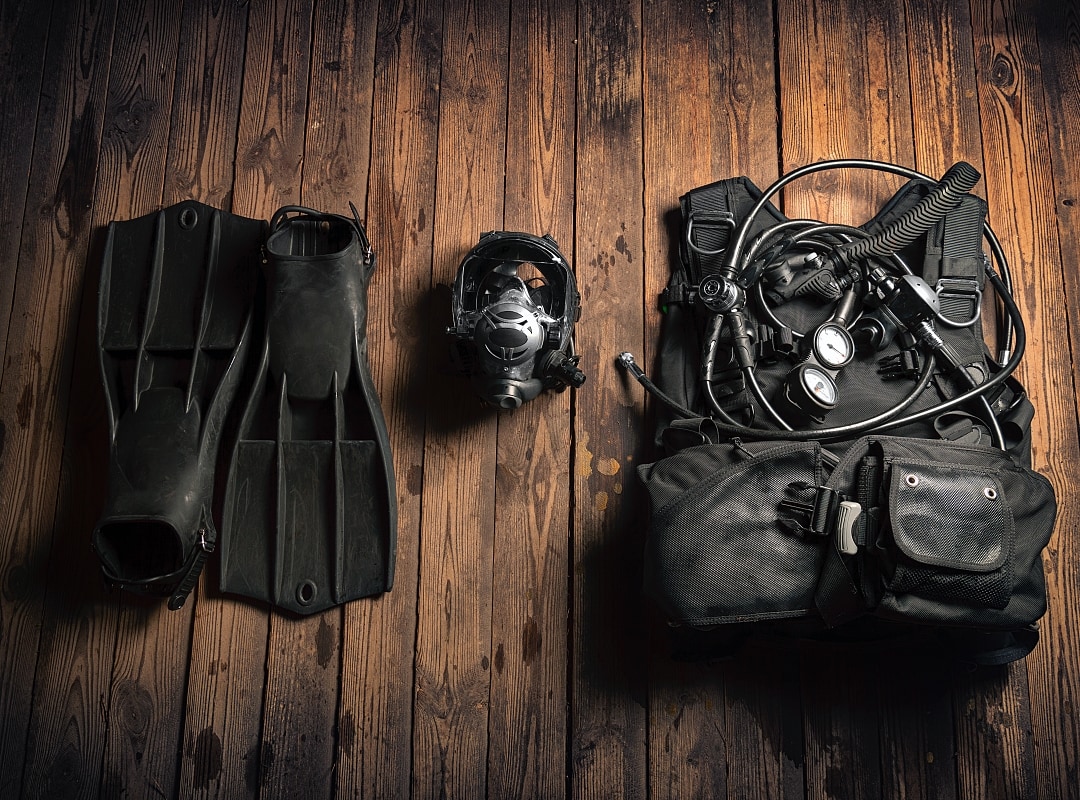 Scuba Gear Essential Equipment Guide KSA Liveaboard