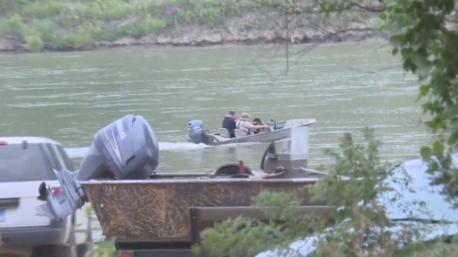 SEARCH FOR FLORIDA MAN MISSING IN MISSOURI RIVER CONTINUES (UPDATE