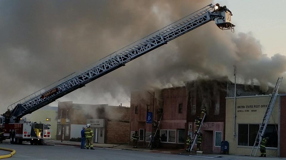 FIRE DESTROYS DOWNTOWN NEWELL, IOWA BUILDINGS KSCJ 1360