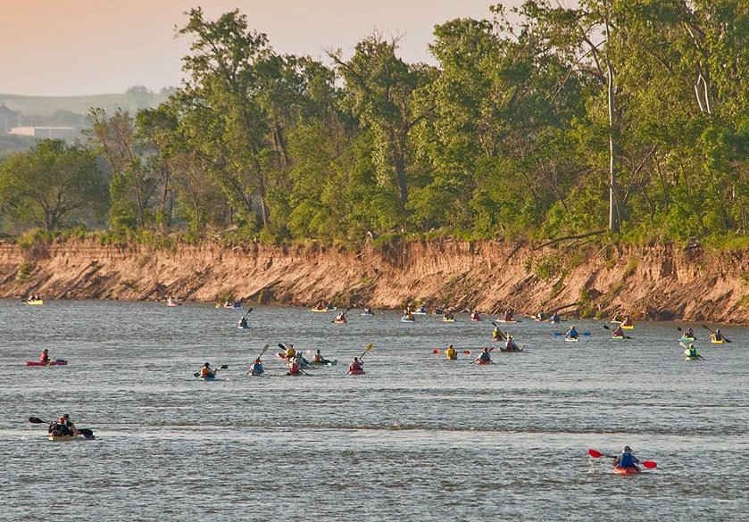 KAYAKERS TO PADDLE DOWN MISSOURI RIVER FROM YANKTON TO SIOUX CITY