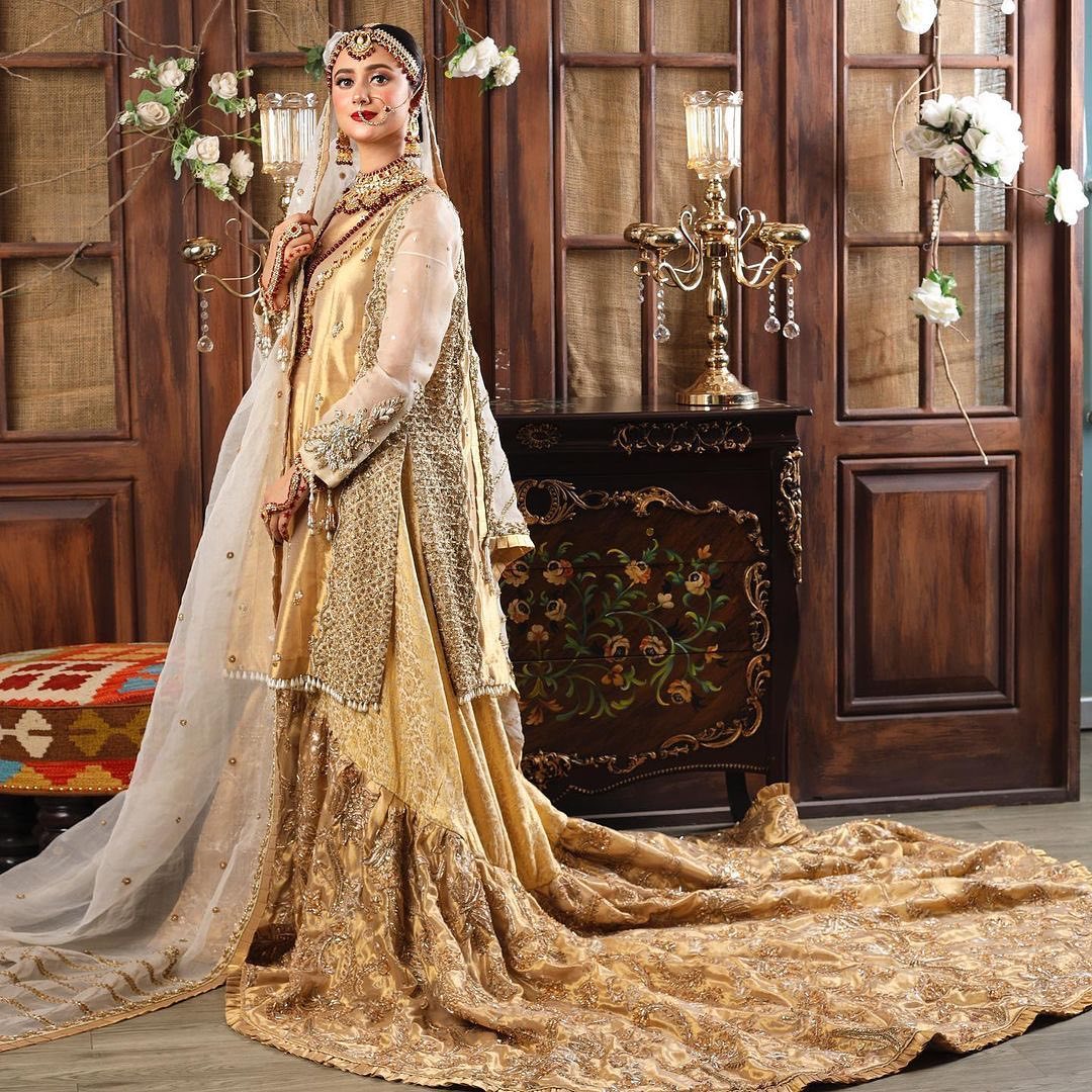 Pakistani Golden Designer Walima Long Trail Lehenga with Embroidered