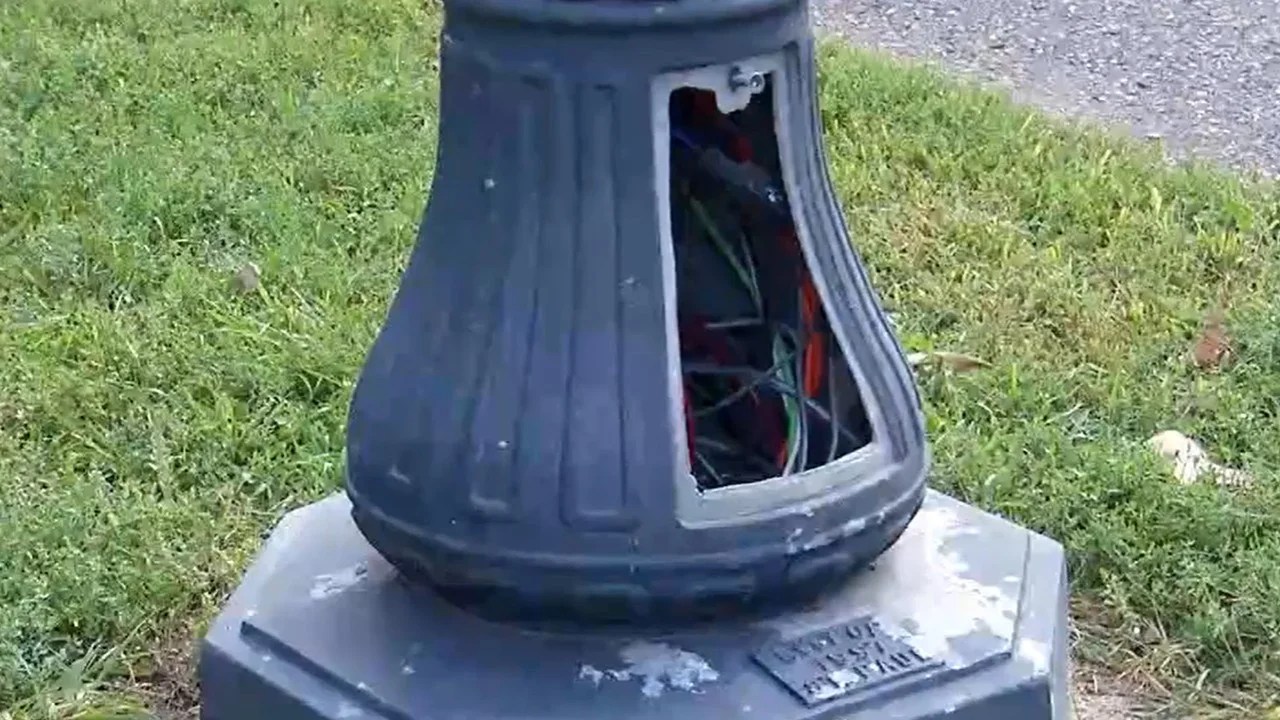 "It's really like battlefield triage." Streetlights in St. Paul go dark