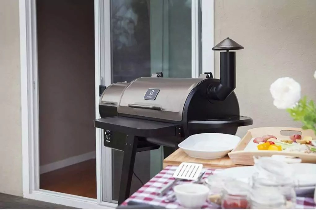 Z Grills Wood Pellet Grill & Smoker Review [Guide For 2021]