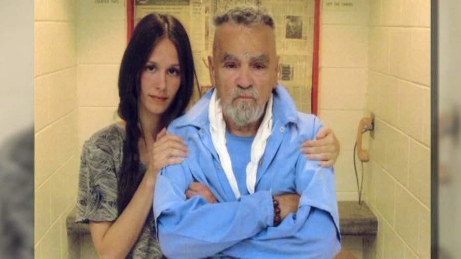Charles Manson Still Single Marriage License Set to Expire KTLA