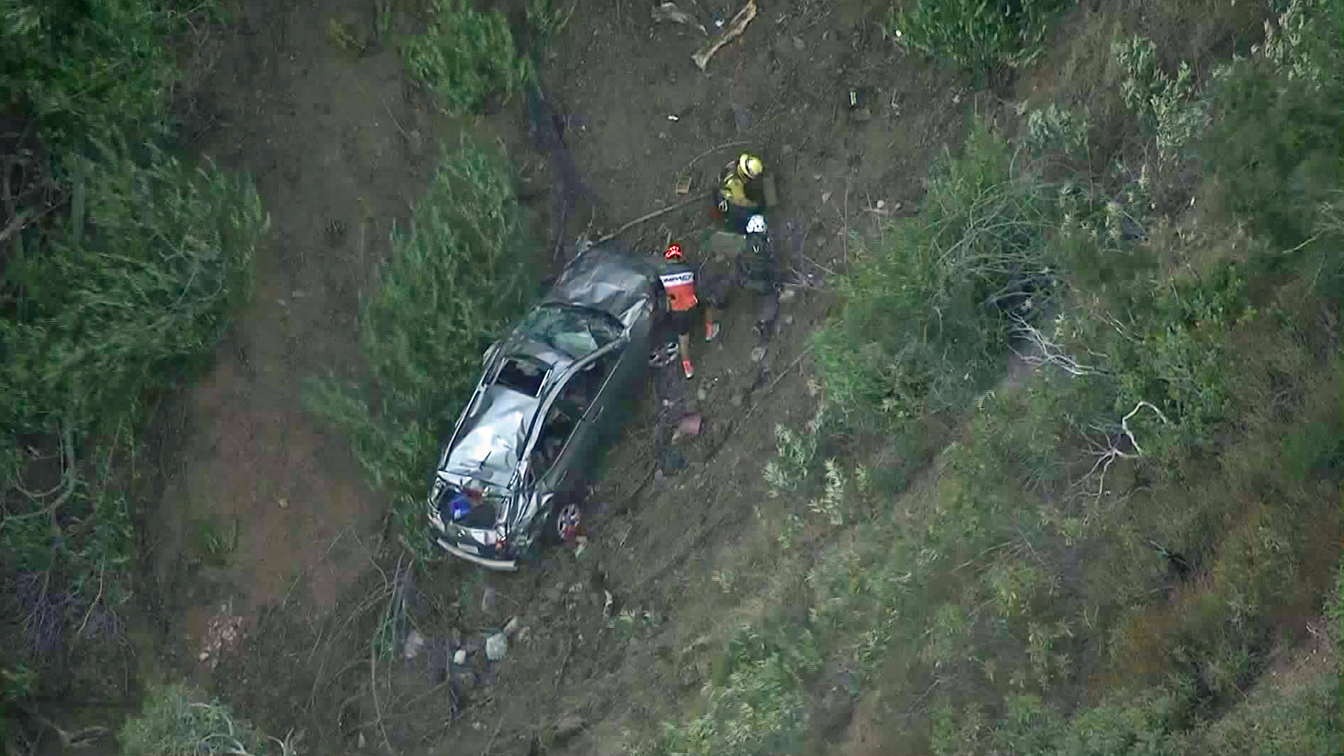 2 18YearOlds Airlifted After Car Goes Over Side of Glendora Mountain