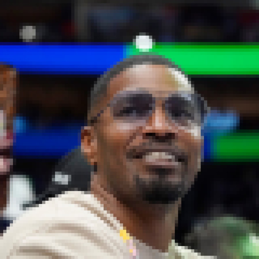 Jamie Foxx reportedly injured in altercation at Beverly Hills restaurant