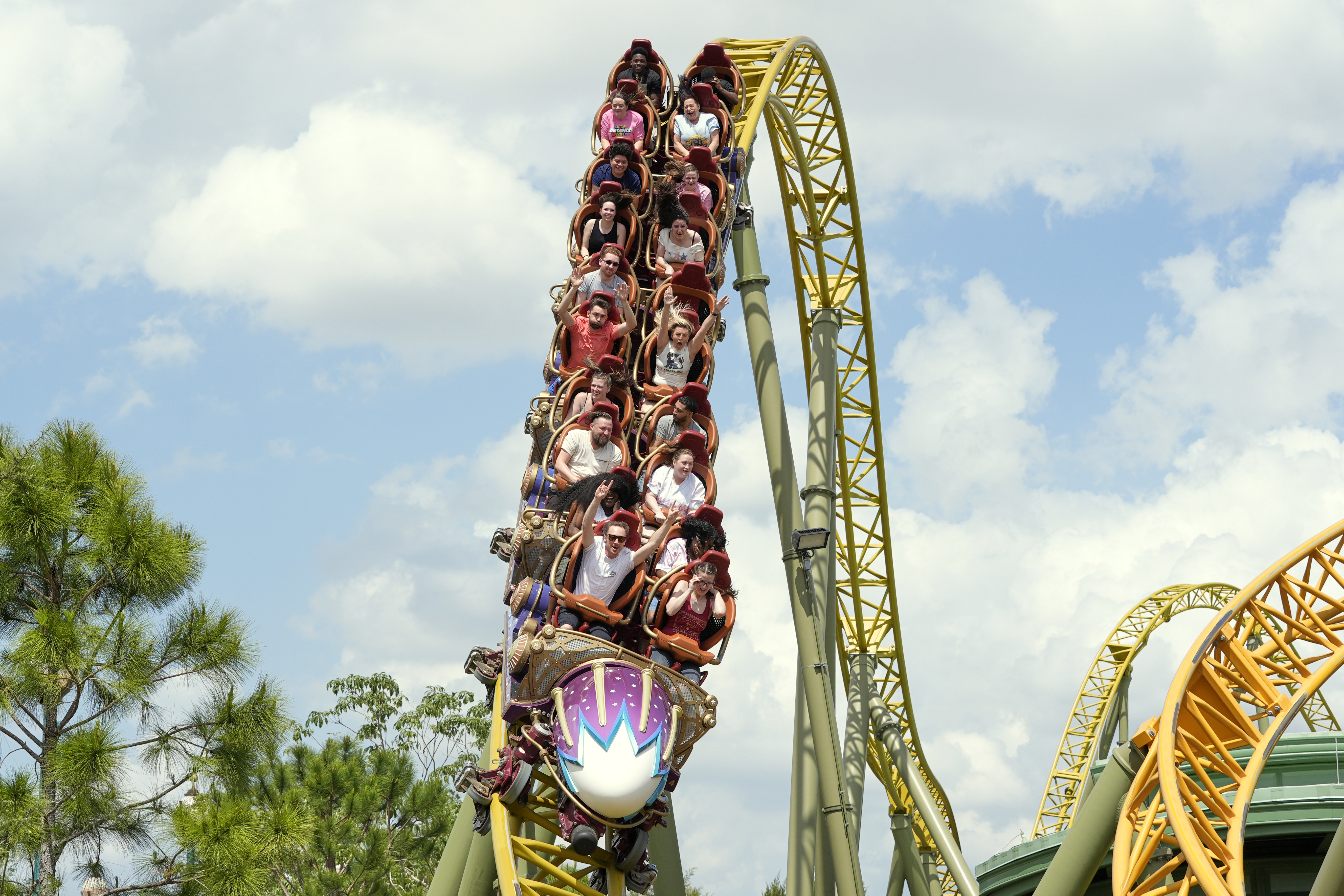 New Details Released About Universal Theme Park Coaster Death Ktla
