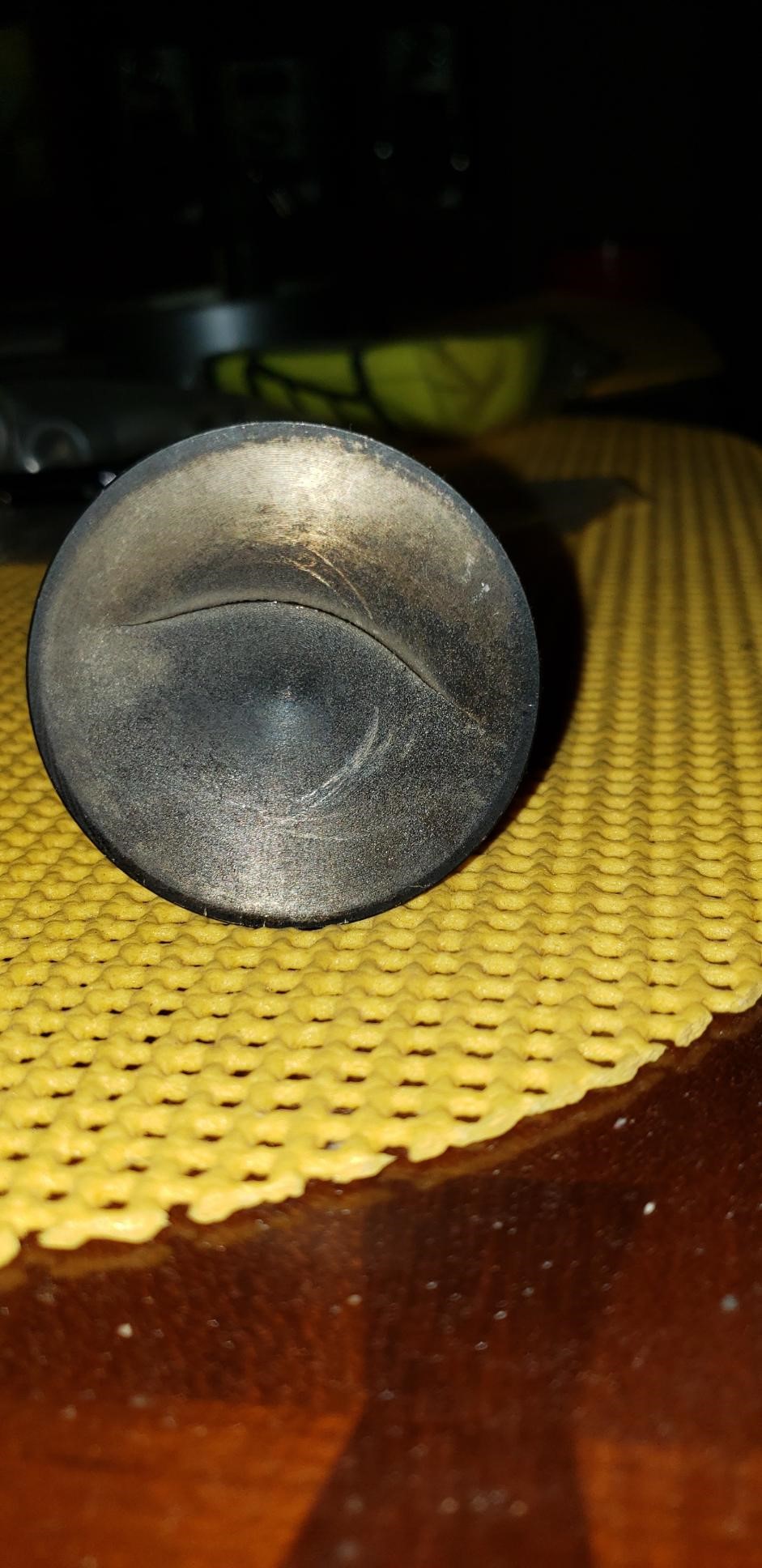 Intake valve failure Page 2 Don Terrill’s SpeedTalk