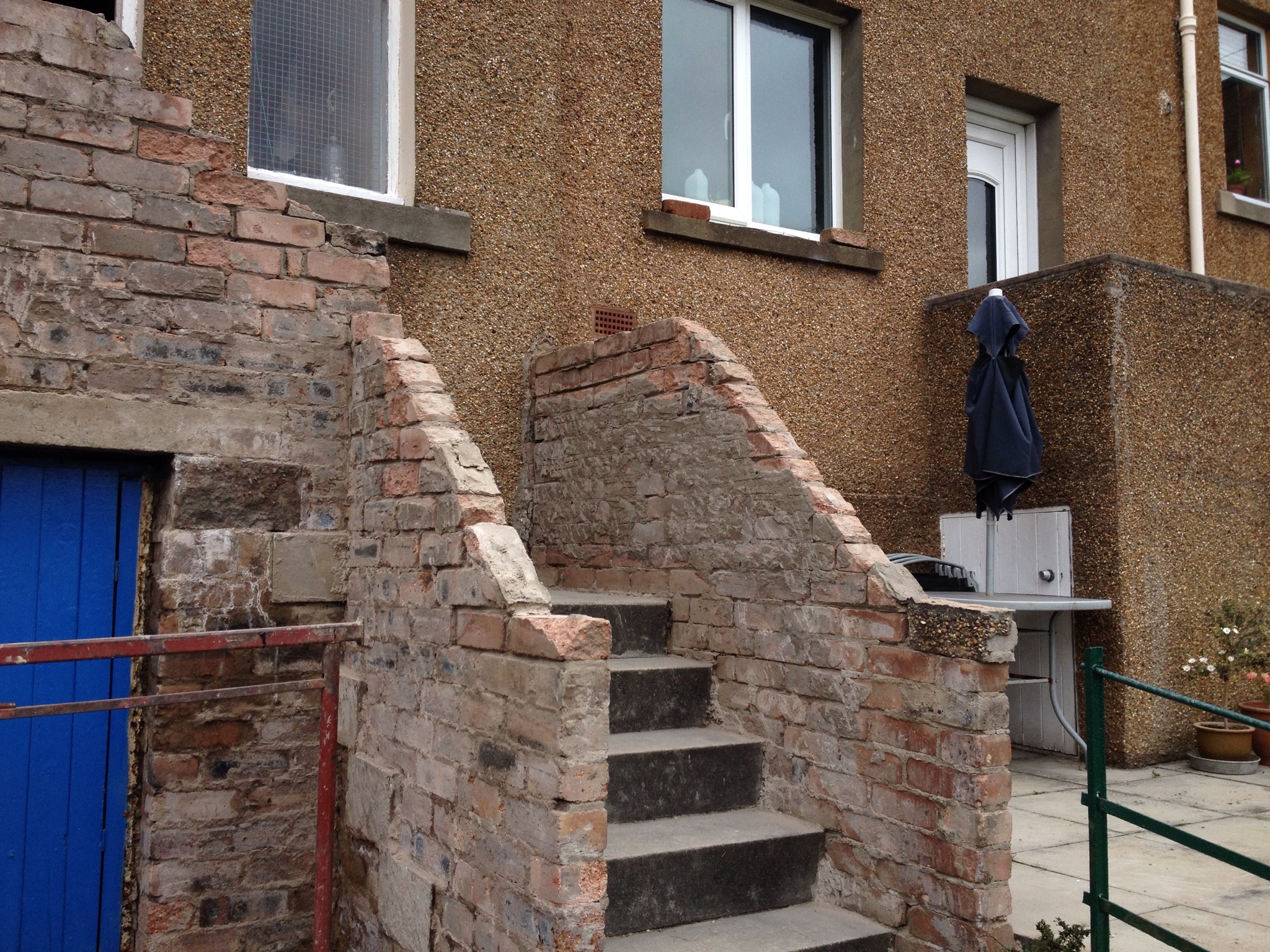 New render Edinburgh KT Roofing Service, tel; 07545837055