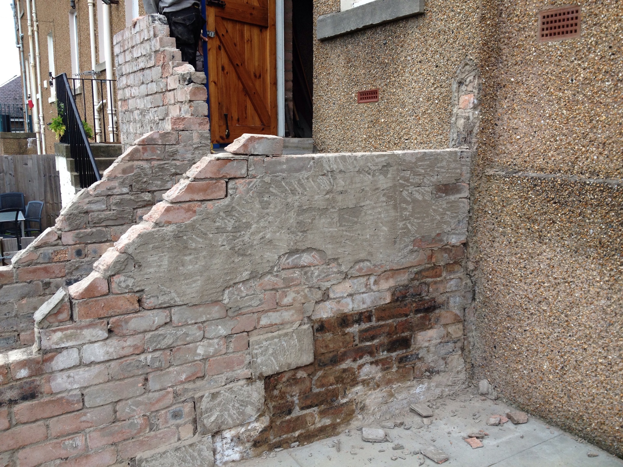 New render Edinburgh KT Roofing Service, tel; 07545837055