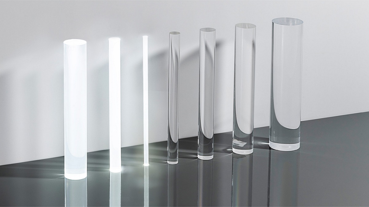 PLEXIGLAS® Kuppeln und PLEXIGLAS® Zylinder KunststoffTechnik Schmidt GmbH