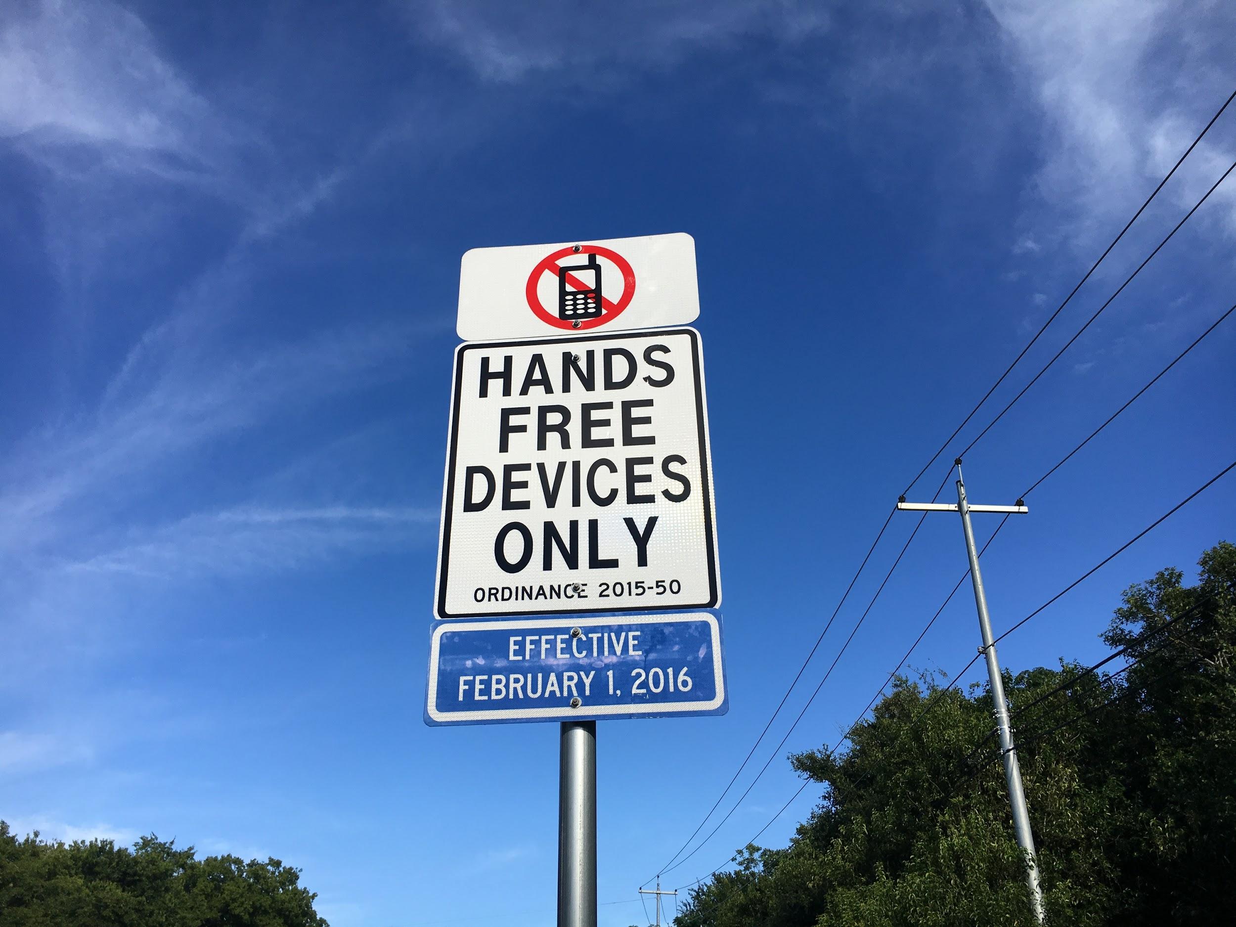 Texas Bans Texting and Driving KTSW 89.9