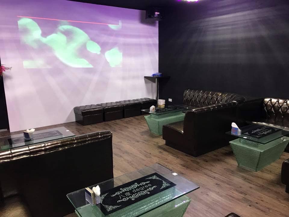 8 Degree Lounge KTV Bukit Batok