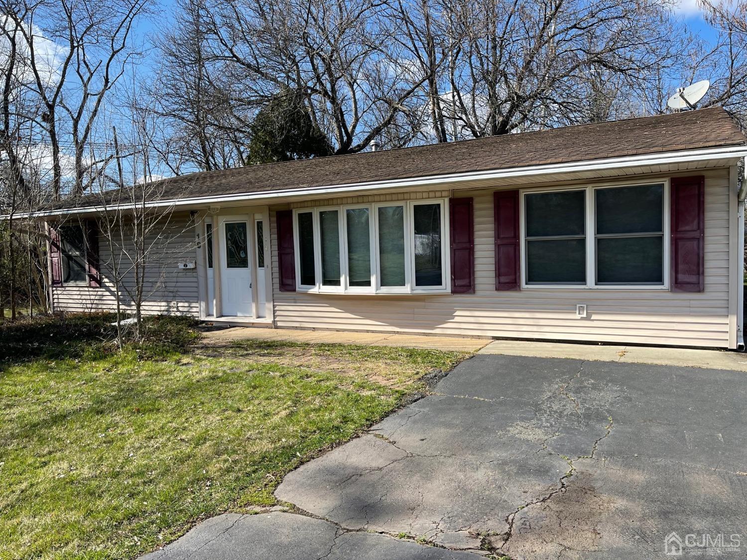 19 Pyne Rd., Kendall Park, NJ New Jersey Real Estate