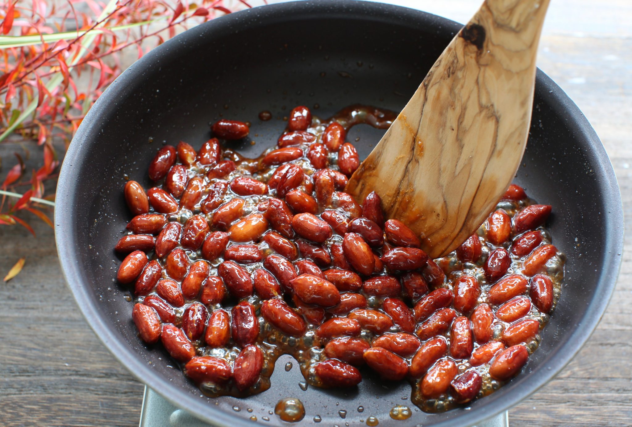 ピーナッツ味噌の作り方。落花生で手作り！味噌ピーのレシピと食べ方。 やまでら くみこ のレシピ