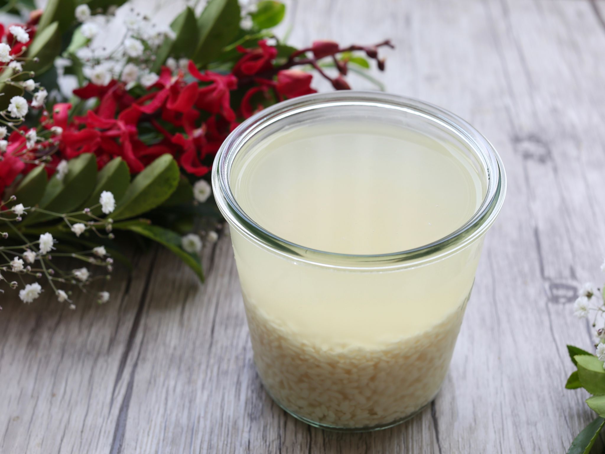 麹水で残った麹はどうする?活用法やお手軽レシピを紹介します! | 発酵食品で腸からHappiness!! こうじ水の作り方。テレビで人気の麹水の効果・効能と飲み方。 | やまでら くみこ のレシピ