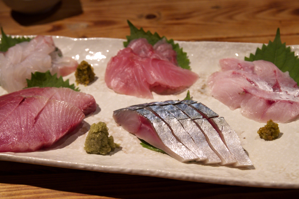 くにろく 東京食べある記 立川 居酒屋 魚魚 (とと)
